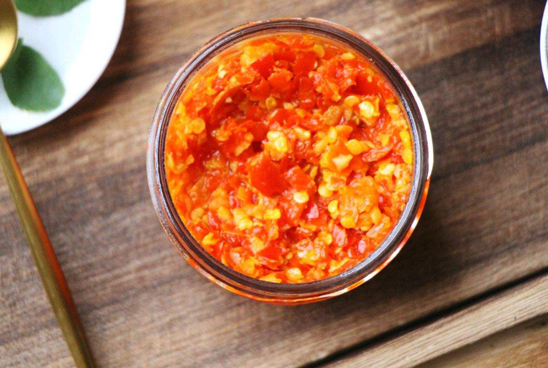 辣椒醬灌裝機(jī) 辣椒醬灌裝機(jī)